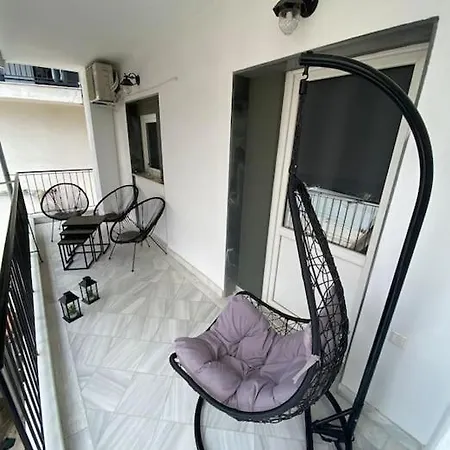 M&f Meteora #2 アパート *